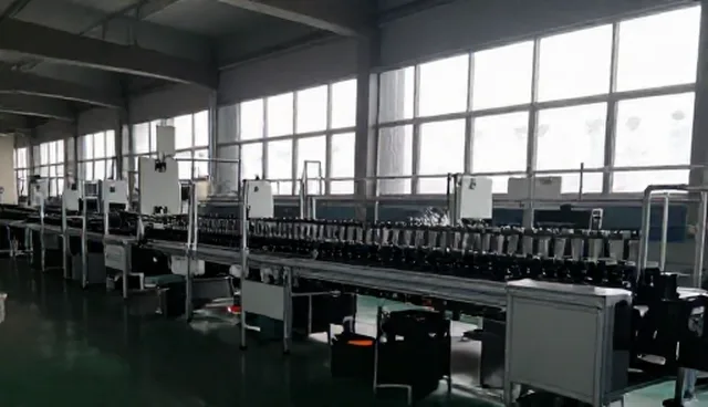 机械维护中配件供应保障的两种做法对比